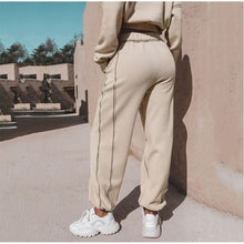 Load image into Gallery viewer, Terrie Tracksuit in beige Dollhouse-Collection