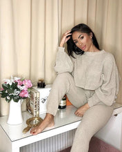 Load image into Gallery viewer, Waffle knit set in beige - Dollhouse-Collection