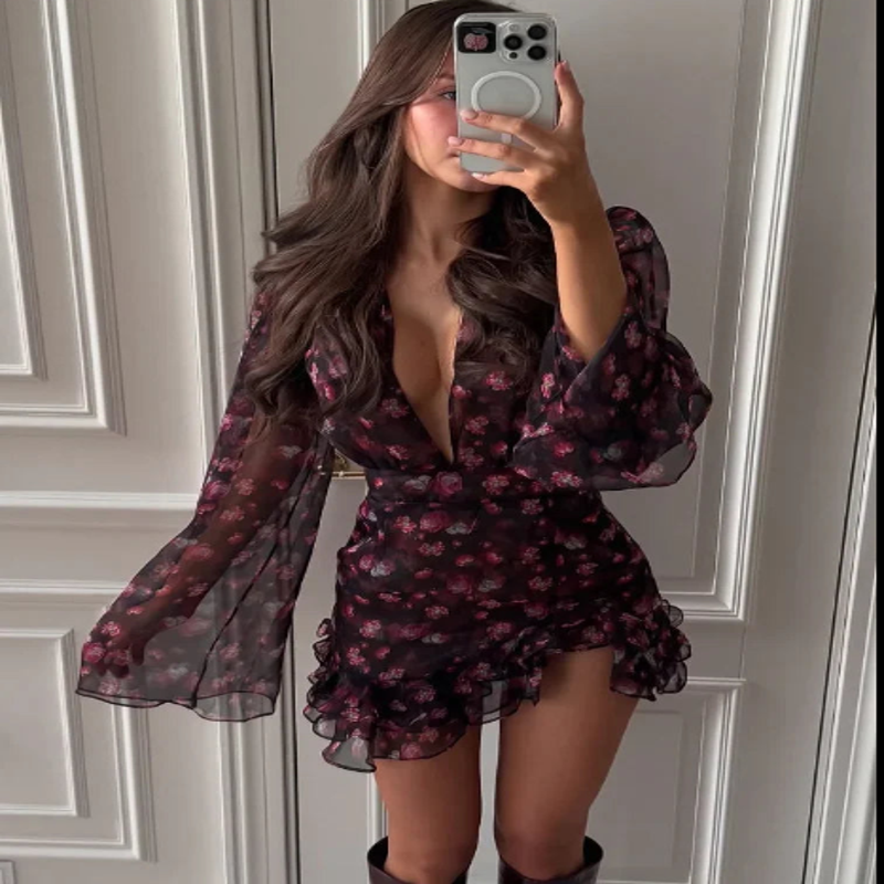DOLLHOUSE-COLLECTION PLAYSUITS AND DRESSES Dollhouse-Collection DOLLHOUSE-COLLECTION PLAYSUITS AND DRESSES Dollhouse-Collection