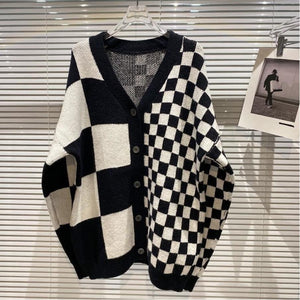 Delia Black and white cardigan Dollhouse-Collection 
