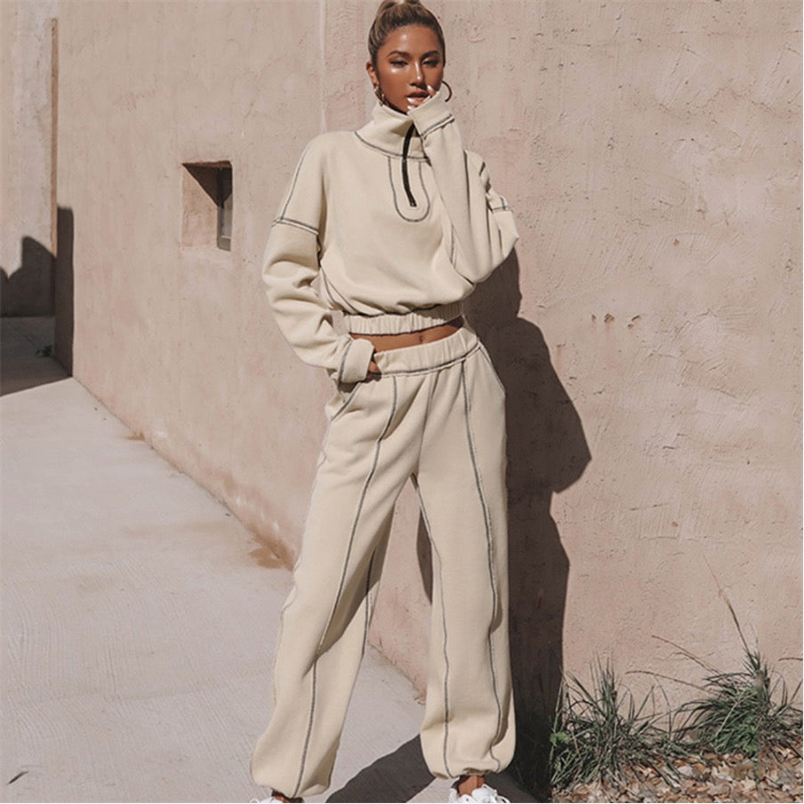 Terrie Tracksuit in beige Dollhouse-Collection 